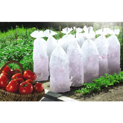 Paradicsomtermesztő tömlő Tomatex 17 g/m2 fehér 0,6 x 10m